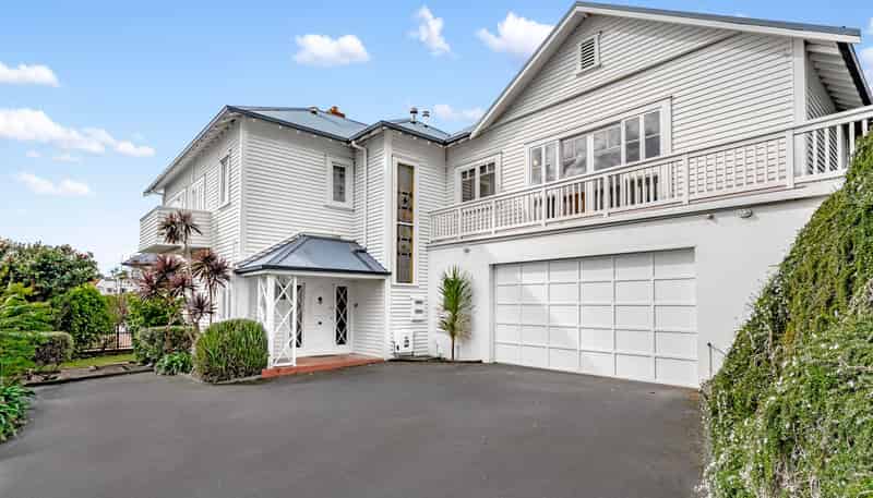 25 Vale Road, St Heliers