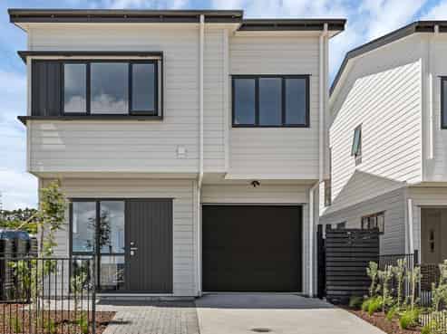 9 Greenbrier Street, Westgate