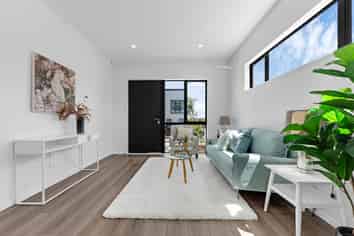 9 Greenbrier Street, Westgate