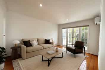 4/81-83 Jervois Road, Herne Bay