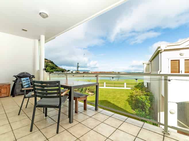 7/100 Customhouse Street, Gisborne