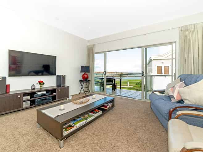 7/100 Customhouse Street, Gisborne
