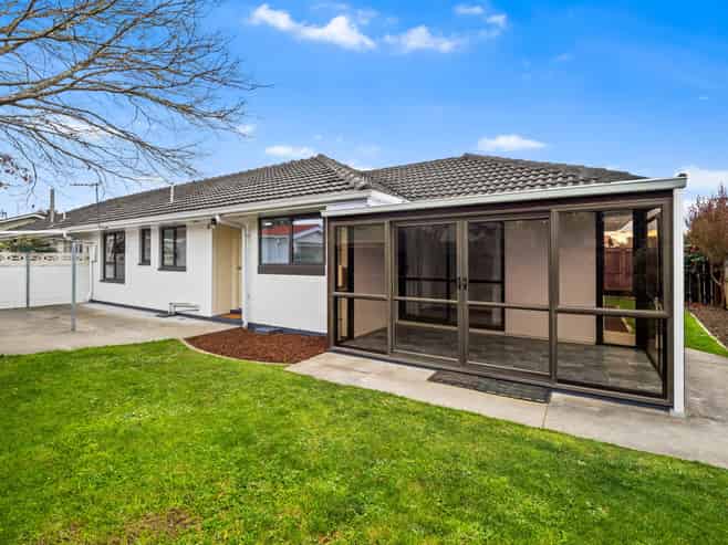 5 Redbridge Lane, Sydenham