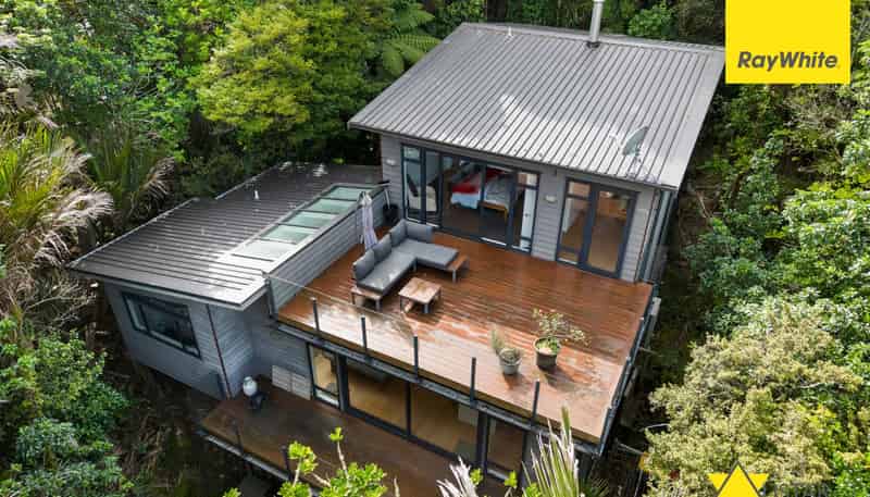 3 Aydon Road, Titirangi