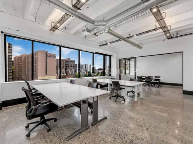 PREMIUM OFFICE SPACES WITH ALL YOU COULD NEED