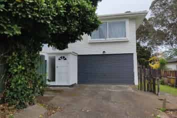 31 Hobart Crescent, Wattle Downs