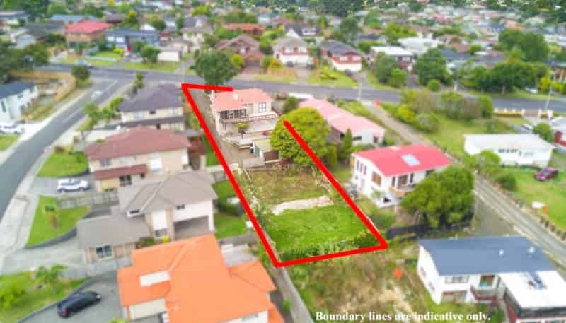 15 Colwill Road, Massey