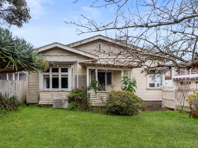 273 Balmoral Road, Sandringham