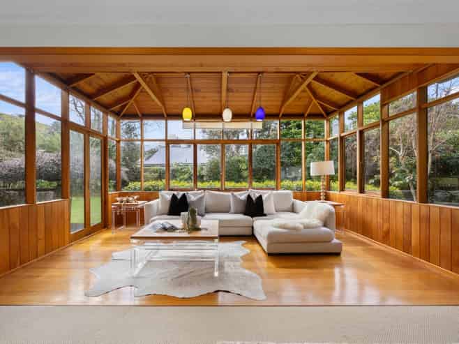 55A Epsom Avenue, Epsom