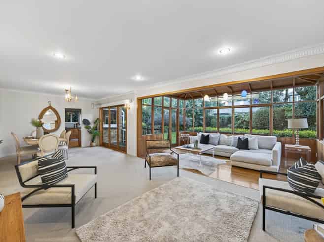 55A Epsom Avenue, Epsom