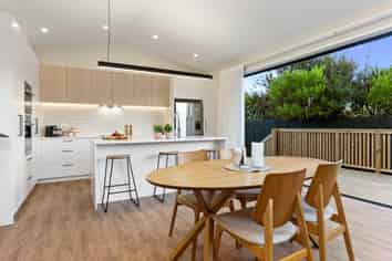 53C Red Beach Road, Red Beach