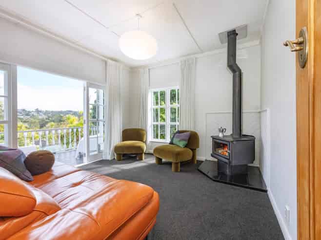 1/49 Konini Road, Titirangi