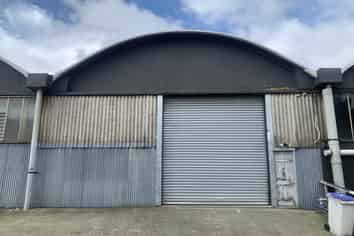 Light Industrial Unit in Otahuhu | 340m2