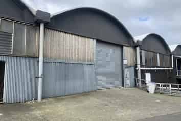 Light Industrial Unit in Otahuhu | 340m2