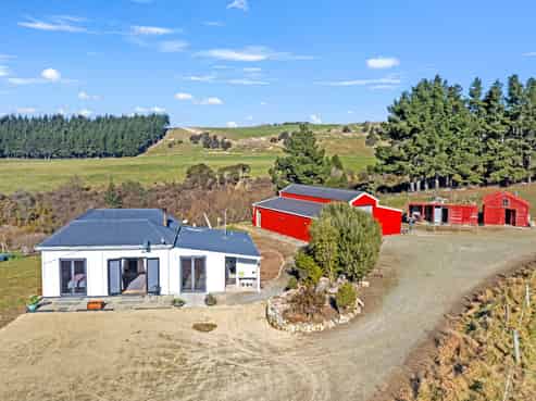 2254 Herbert-hampden Road, Herbert