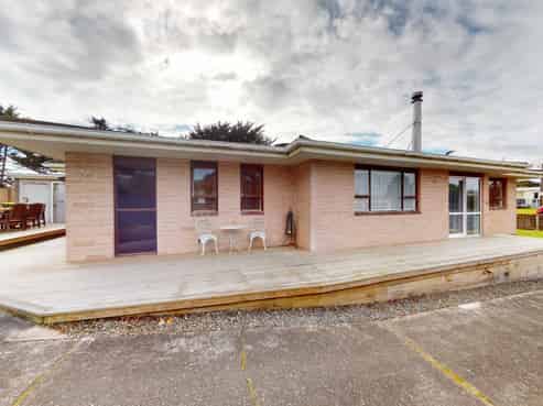 135 Rua Avenue, Waitarere Beach