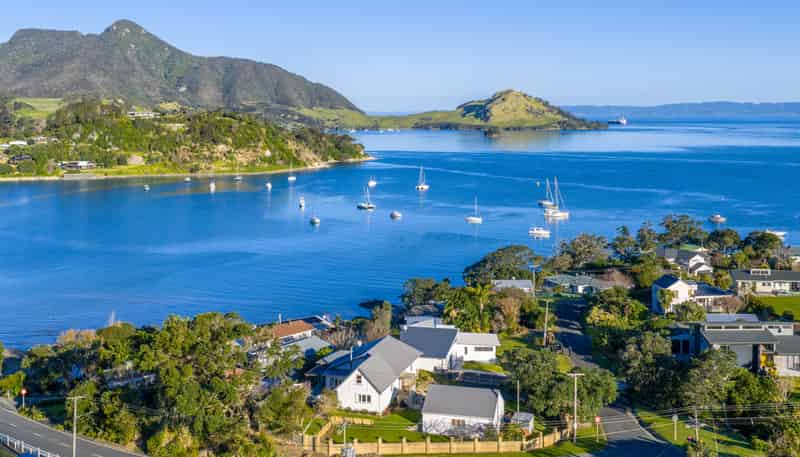 1 Taurikura Street, Whangarei Heads