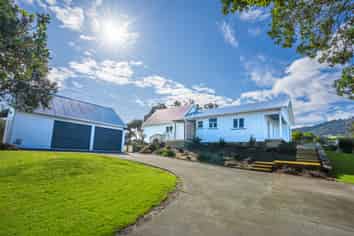 1 Taurikura Street, Whangarei Heads