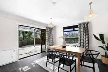 12 Lydiard Place, Chartwell