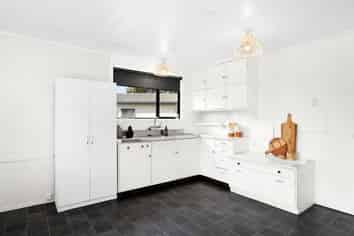 12 Lydiard Place, Chartwell