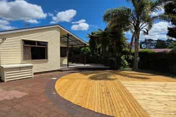 12 Lydiard Place, Chartwell