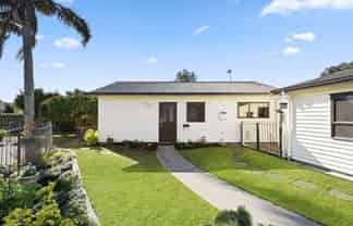 12A Lydiard Place, Chartwell