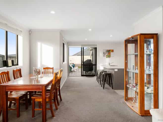 8 Buddle Road, Karaka
