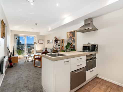 701/74 Taranaki Street, Te Aro