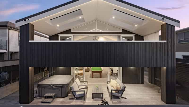 112 Karewa Parade, Papamoa