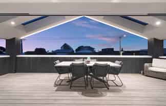 112 Karewa Parade, Papamoa