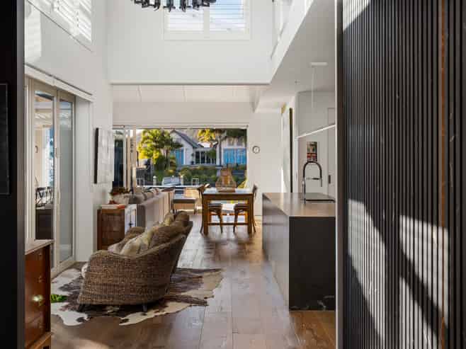 140 Waterways Parade, Pauanui