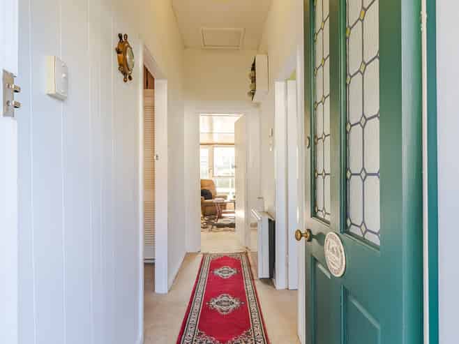 7 Cooper Street, Mornington