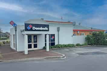 RARE RETAIL OPPORTUNITY, RED BEACH SHOPPING CE...