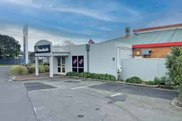 RARE RETAIL OPPORTUNITY, RED BEACH SHOPPING CE...