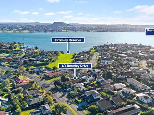 1/1 Bramley Drive, Farm Cove