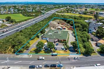 RECEIVERSHIP SALE - DEVELOPMENT SITE WITH INCOME