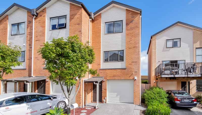 227/172 Mcleod Road, Te Atatu South