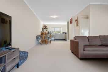 227/172 McLeod Road, Te Atatu South