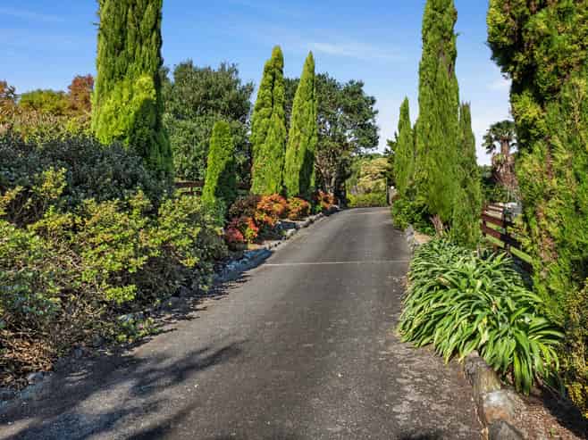 76 Brick Bay Drive, Sandspit