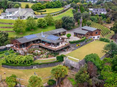 76 Brick Bay Drive, Sandspit