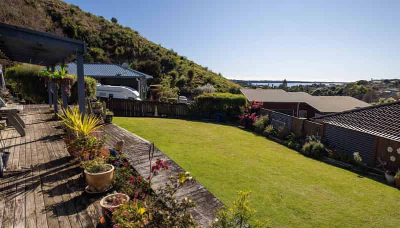 27 Bateleur Close, Welcome Bay
