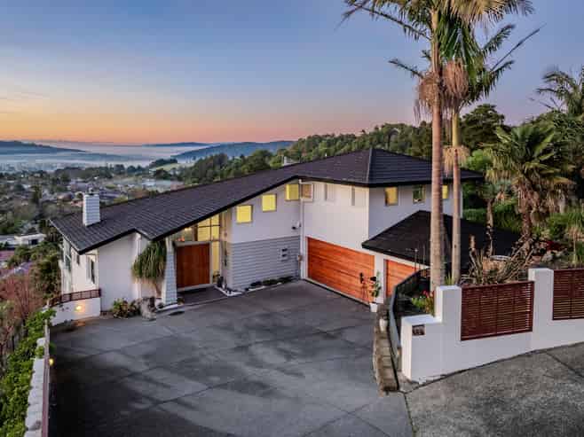 16 Louisa Lane, Kamo