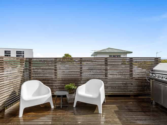1/74 College Road, Northcote