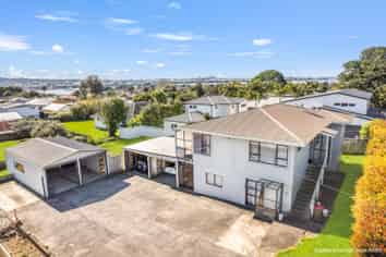 32A Taylor Road, Mangere Bridge