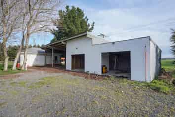 329 Wallacetown-Lorneville Road, MAKAREWA