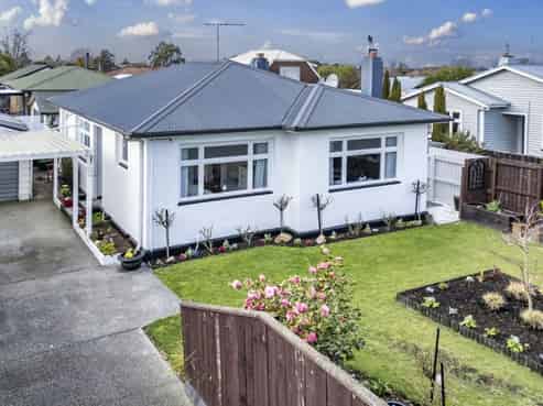 102A West Belt, Rangiora