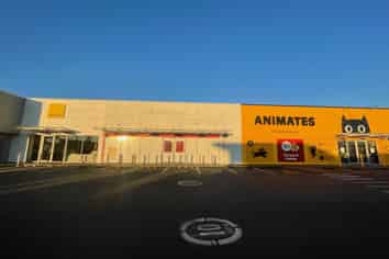 Perfectly Located Lunn Ave Retail