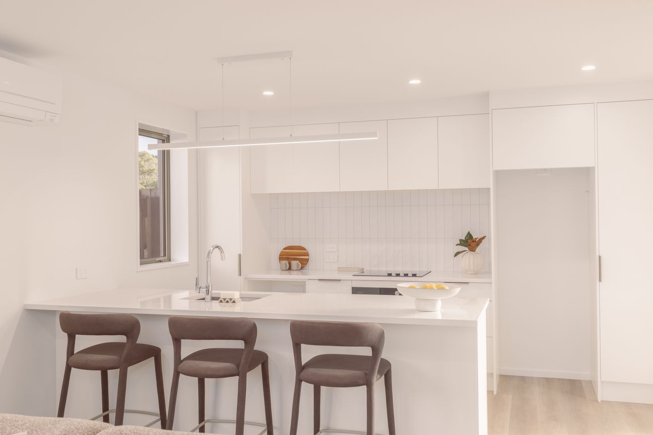 Coastal Starter Under $550,000 - Last Chance! - Mehr