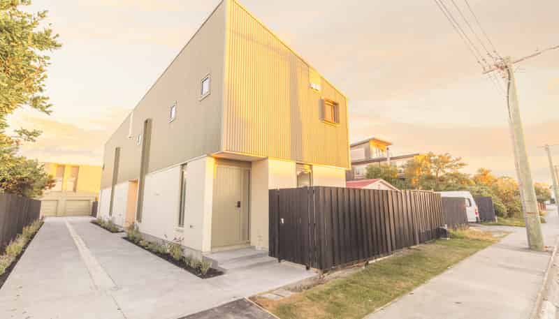 13 Effingham Street, North New Brighton