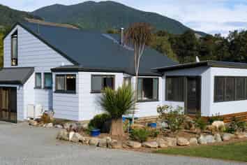 53 Porika Road, St Arnaud